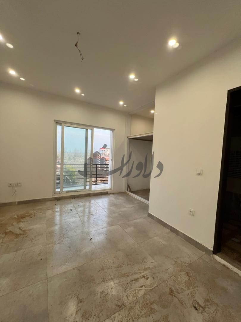 ویلای شهرکی در ایزدشهر   نوساز با متریال روز  سند مدارک کامل