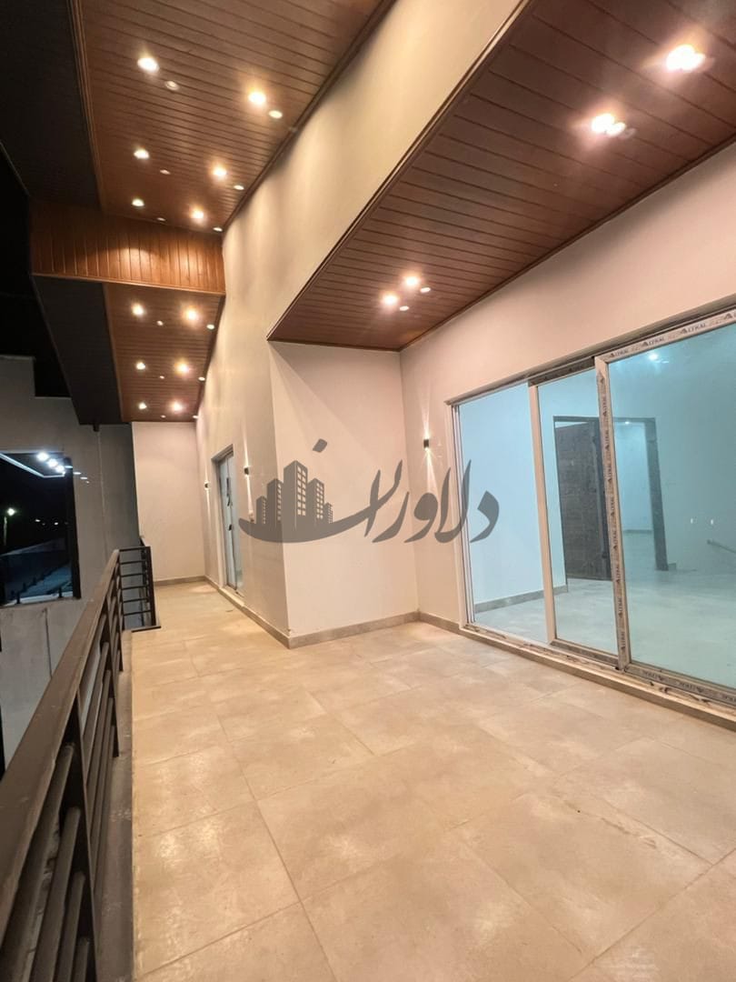 ویلای شهرکی در ایزدشهر   نوساز با متریال روز  سند مدارک کامل