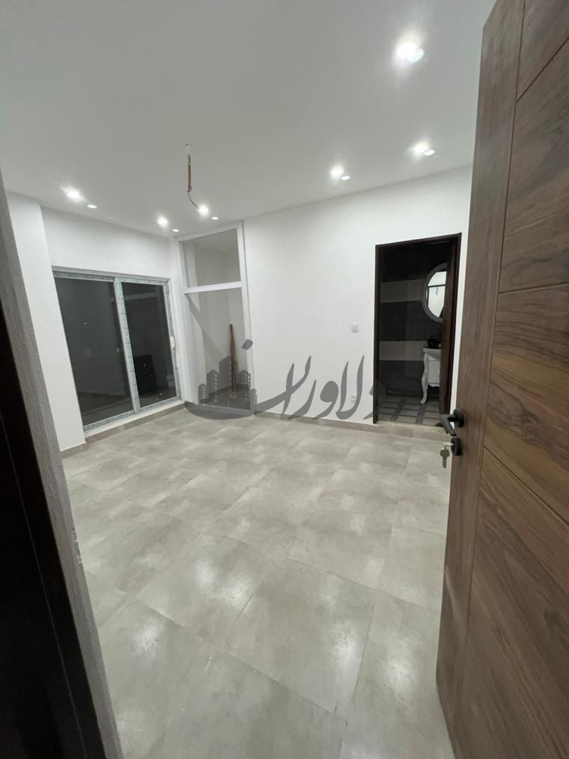 ویلای شهرکی در ایزدشهر   نوساز با متریال روز  سند مدارک کامل