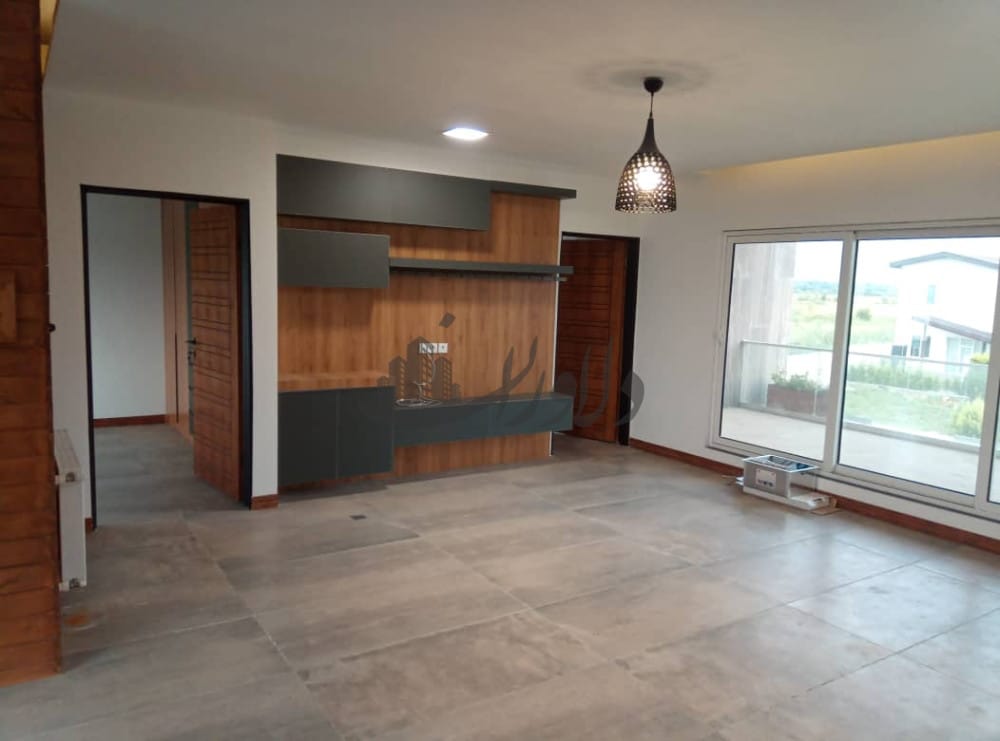 فروش ویلا دوبلکس شهرکی با متریال به روز  در ایزدشهر