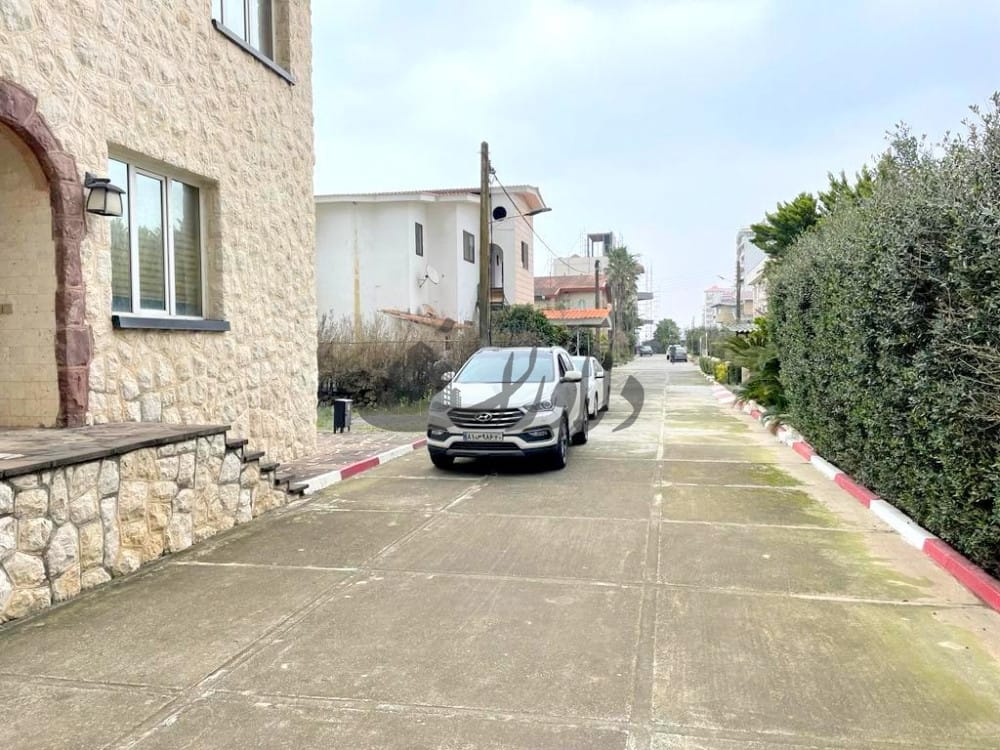 قواره اول دریا در شهرک ساحلی در شهر نور