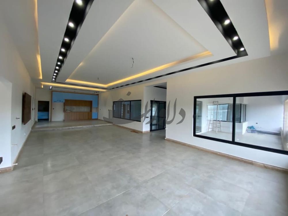 فروش ویلا باغ فلت ۱۲۰۰متری استخر دار  نما مدرن