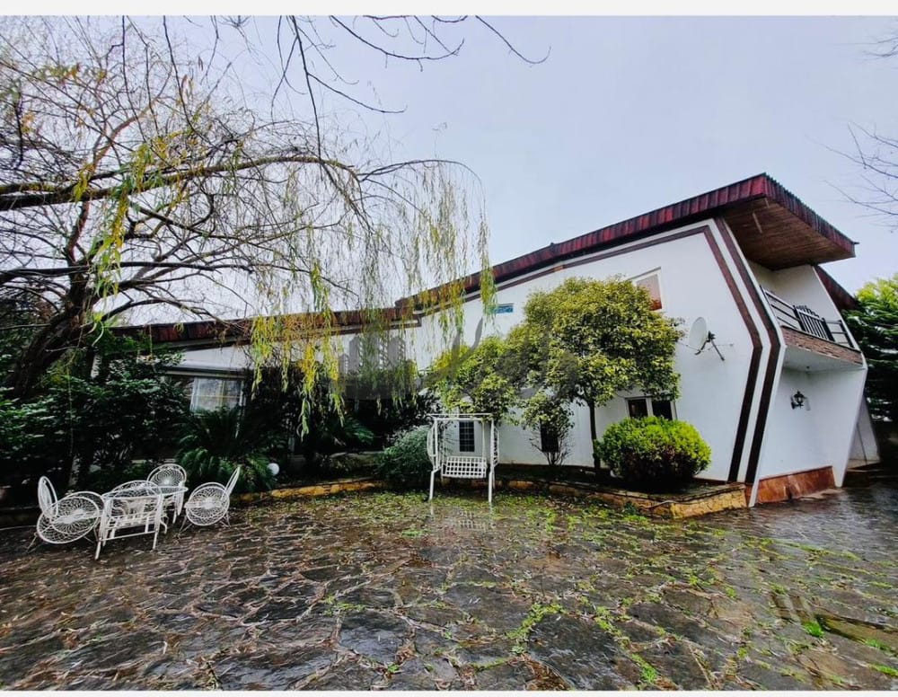 ویلای استخردار  فول امکانات   اجاره شبانه