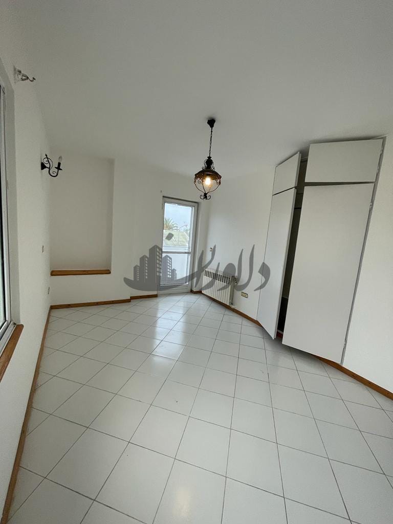 ‌آپارتمان داخل شهرک برند ایزدشهر