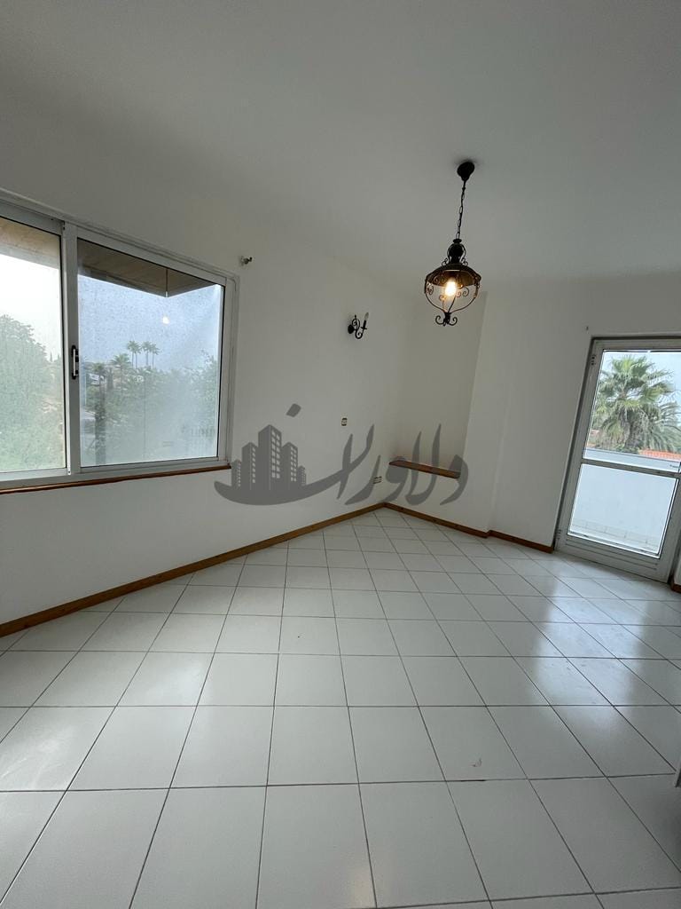 ‌آپارتمان داخل شهرک برند ایزدشهر