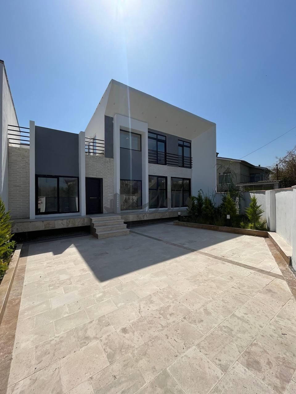 فروش ویلا دوبلگس ٣ خواب مستر