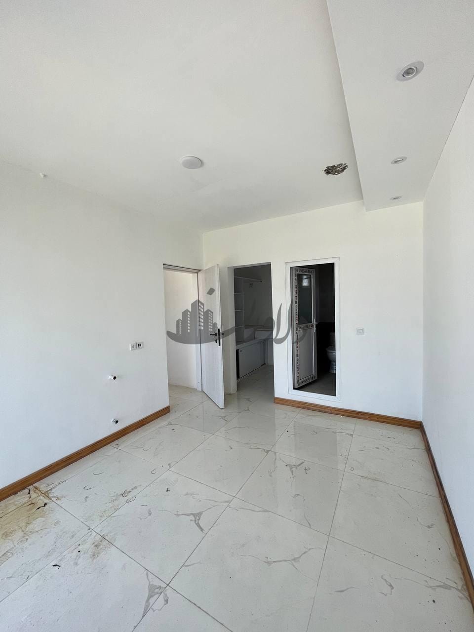 فروش ویلا دوبلگس ٣ خواب مستر