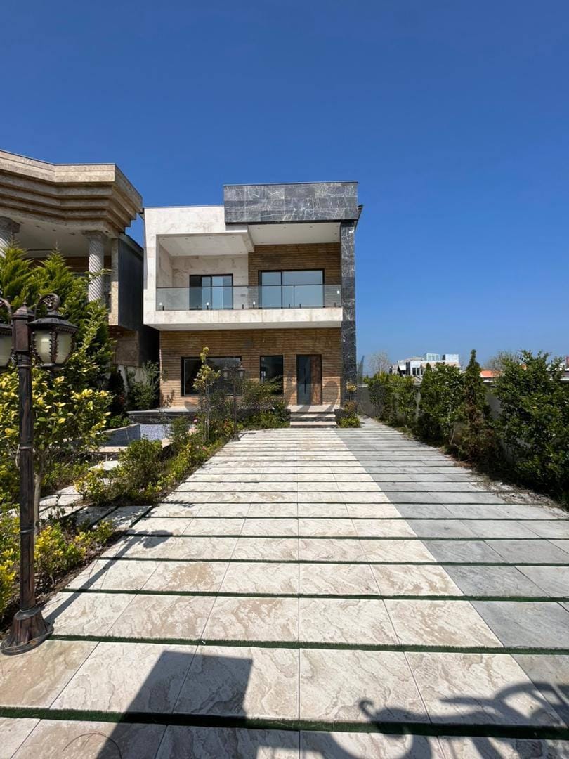 فروش ویلا دوبلگس استخردار جنگلی