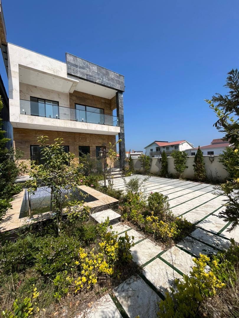 فروش ویلا دوبلگس استخردار جنگلی