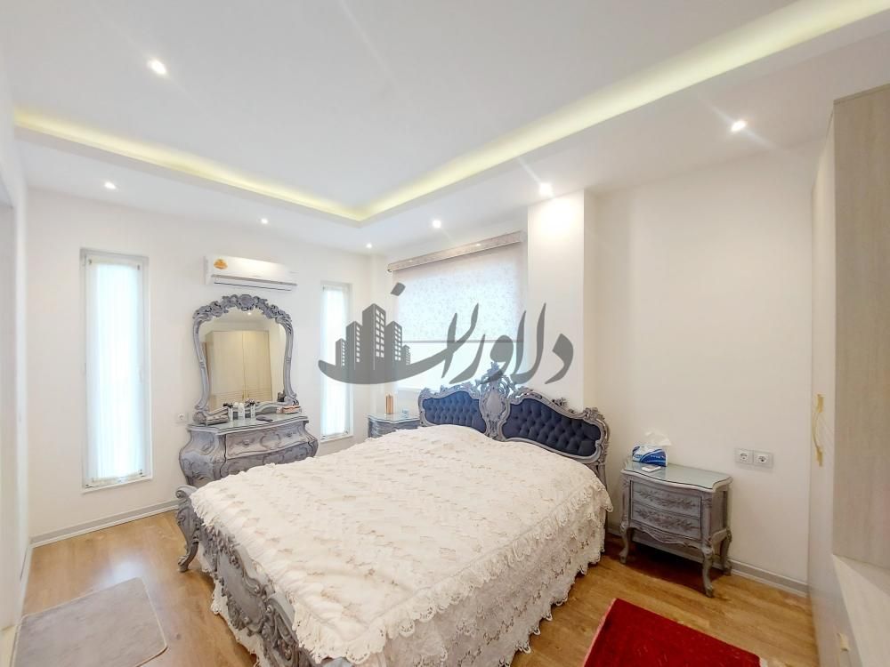 فروش ویلای نما انگلیسی فرنیش در محمودآباد