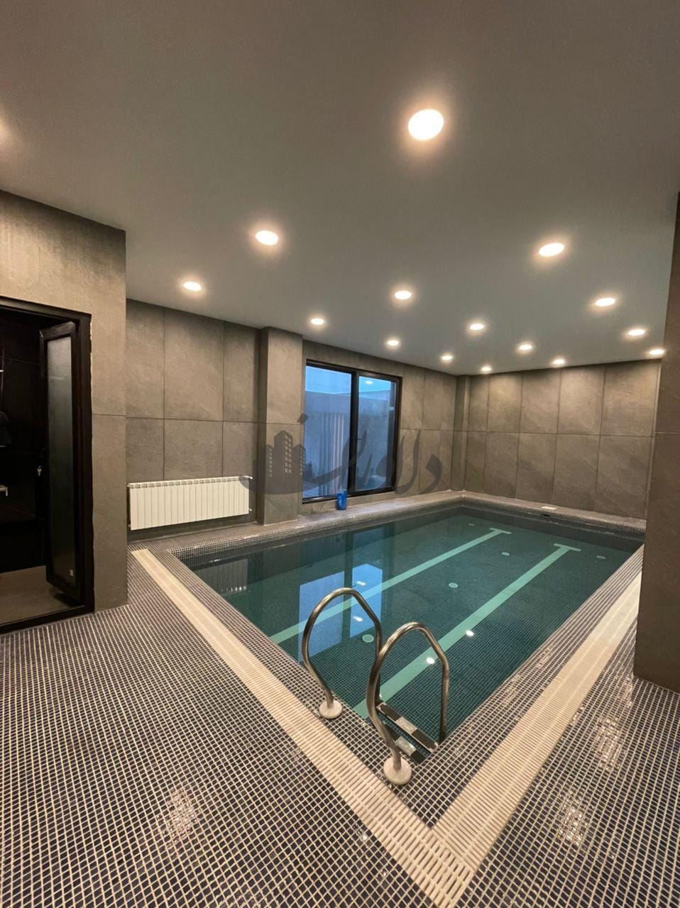 فروش ویلا شهرکی نوساز استخردار