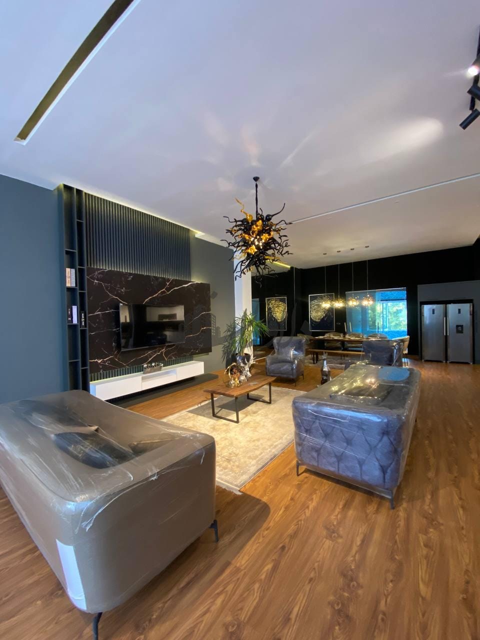 فروش ویلا دوبلکس مدرن استخردار