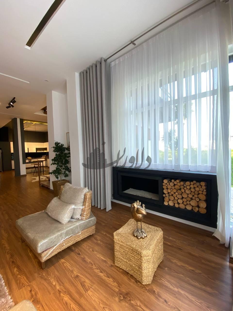 فروش ویلا دوبلکس مدرن استخردار