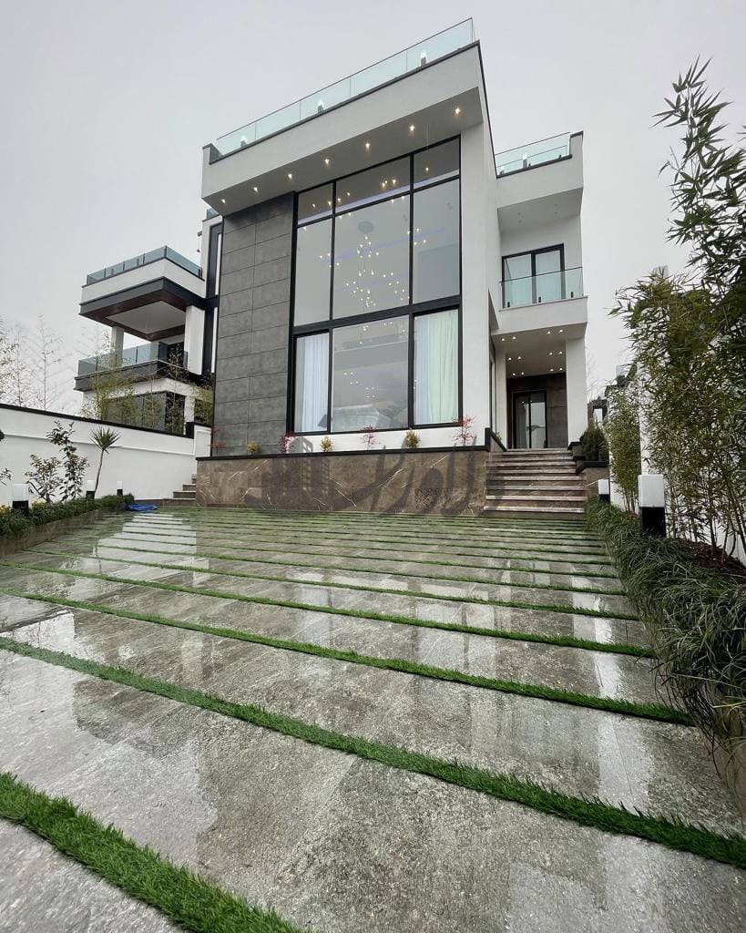 فروش ویلا تریبلکس مدرن استخردار