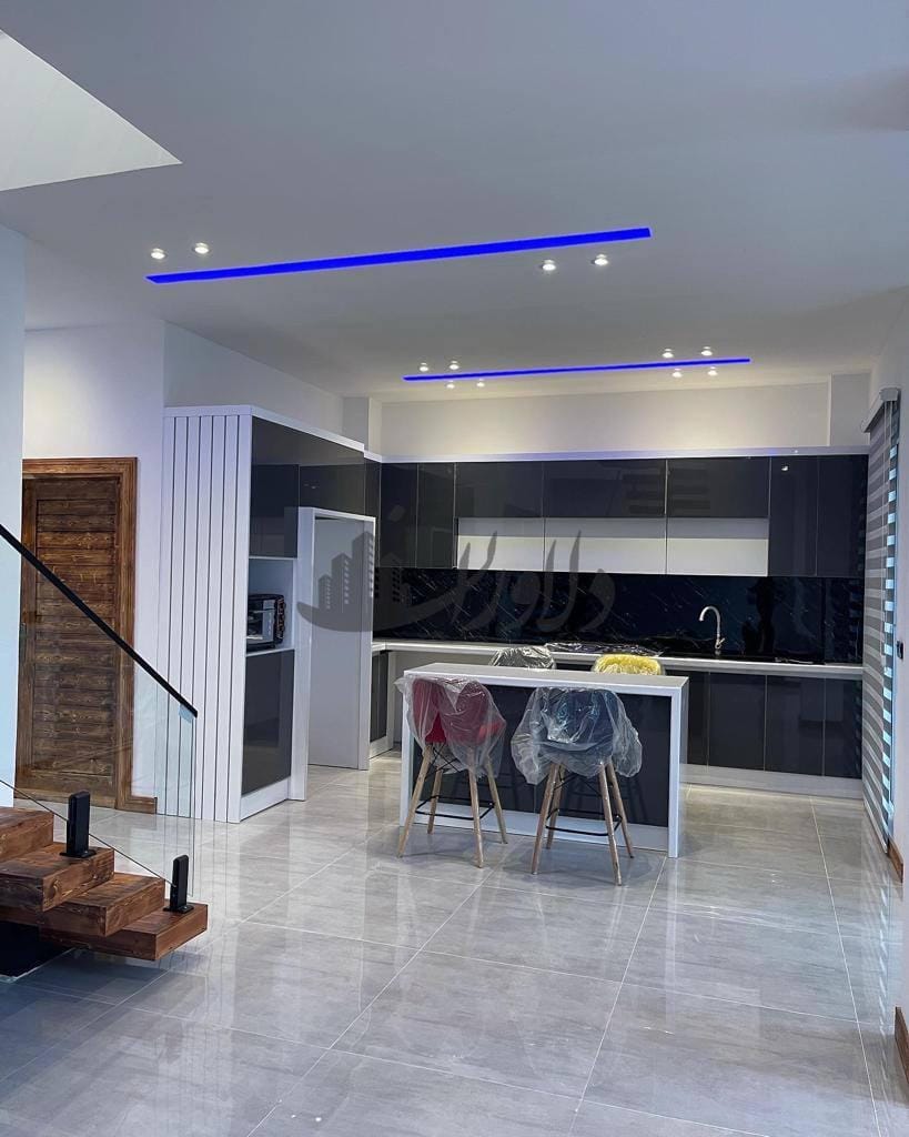 فروش ویلا تریبلکس مدرن استخردار