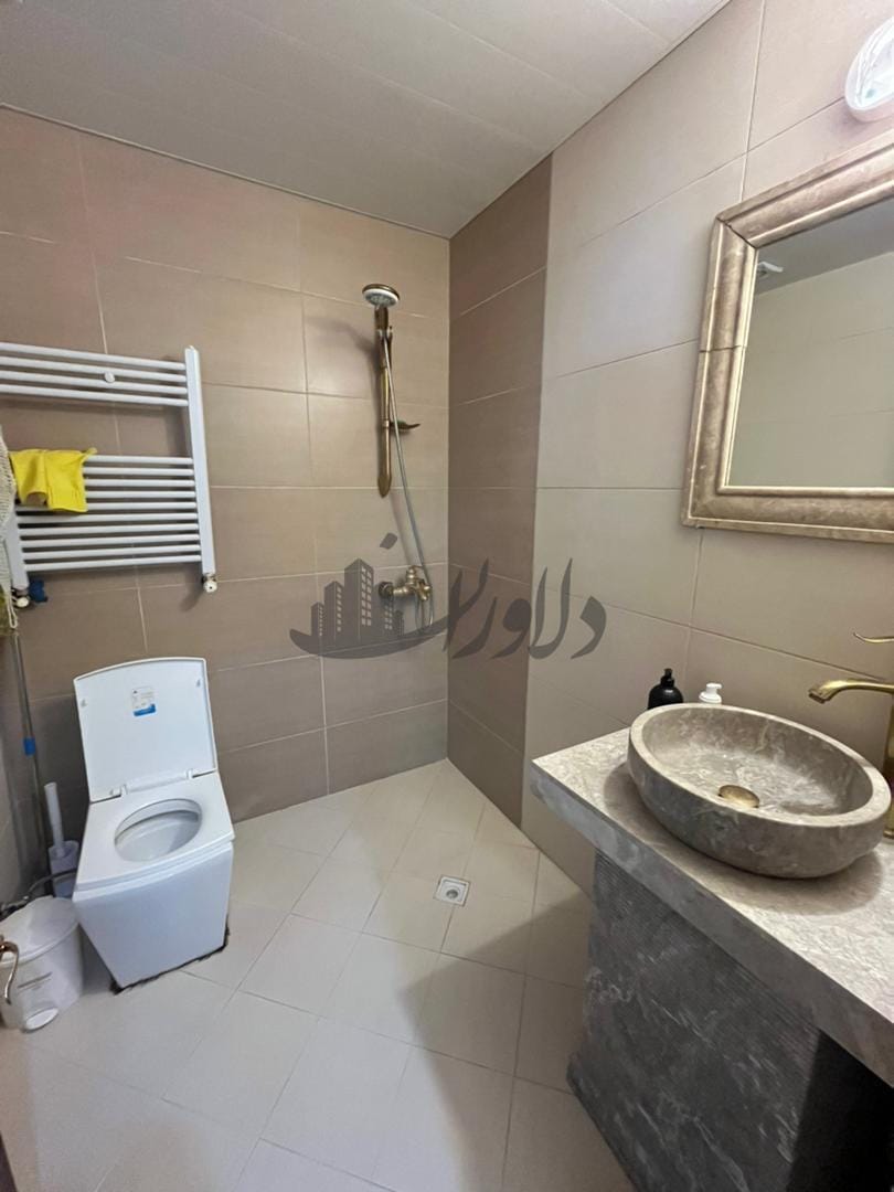 واحد مسکونی در برج ساحلی خط دریا  سرخرود