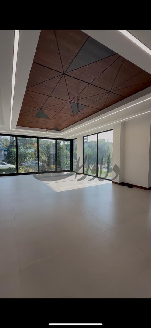 فروش ویلا مدرن شهرکی ساحلی با استخر اختصاصی