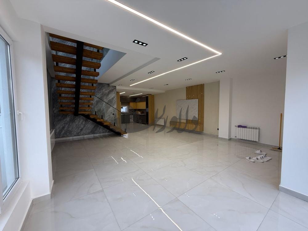 فروش ویلا لوکس در نخ شمال – سند تک برگ و استخر چهار فص