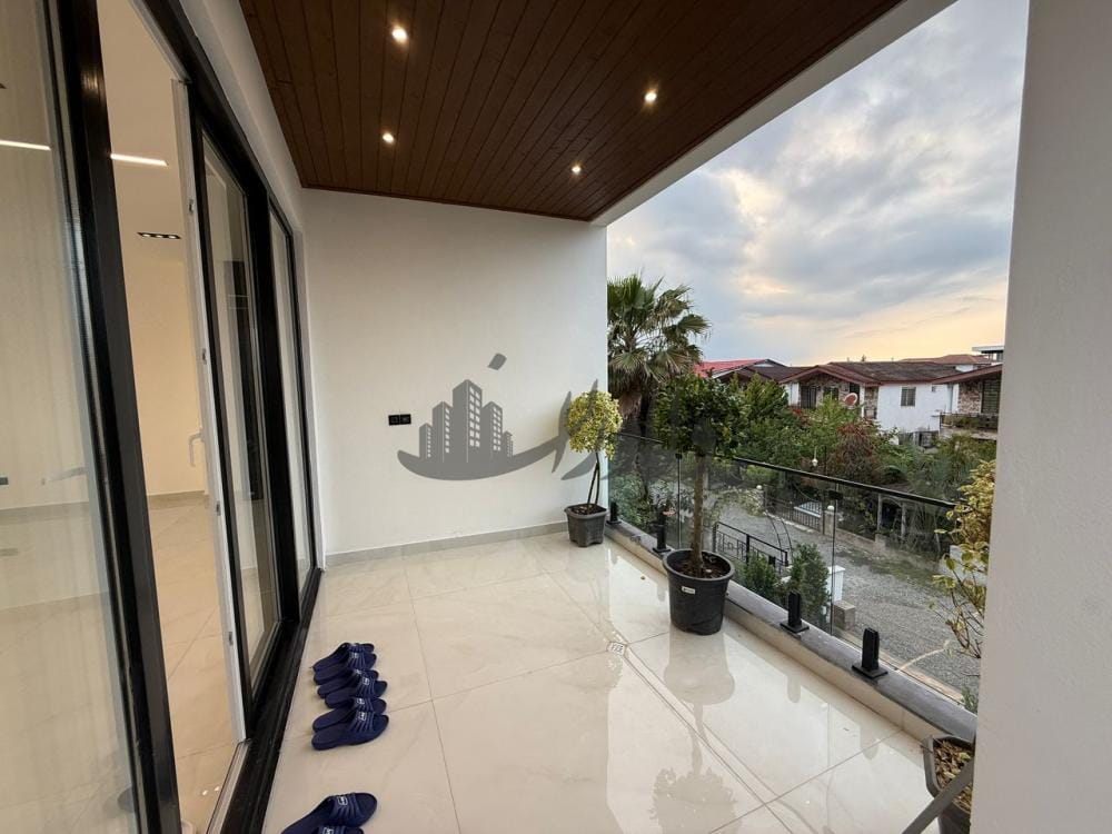 فروش ویلا لوکس در نخ شمال – سند تک برگ و استخر چهار فص