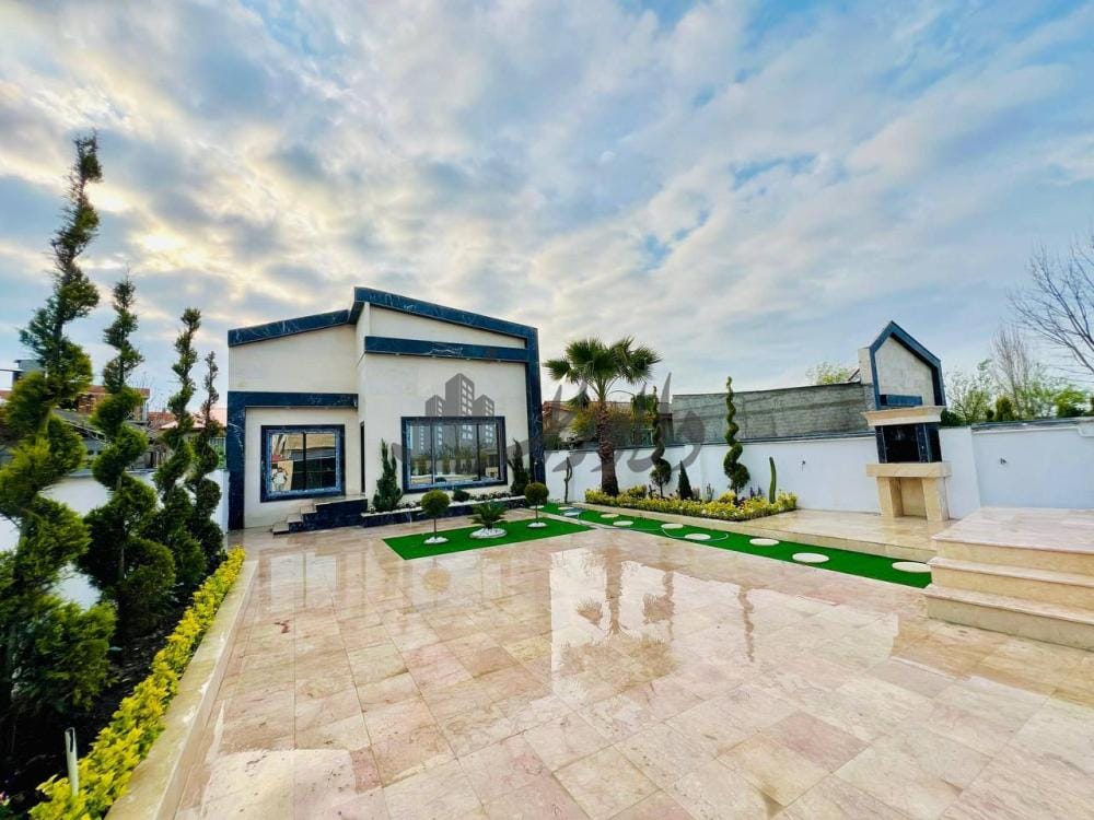 ویلا نما مدرن شهرکی با استخر مکانیزه روباز