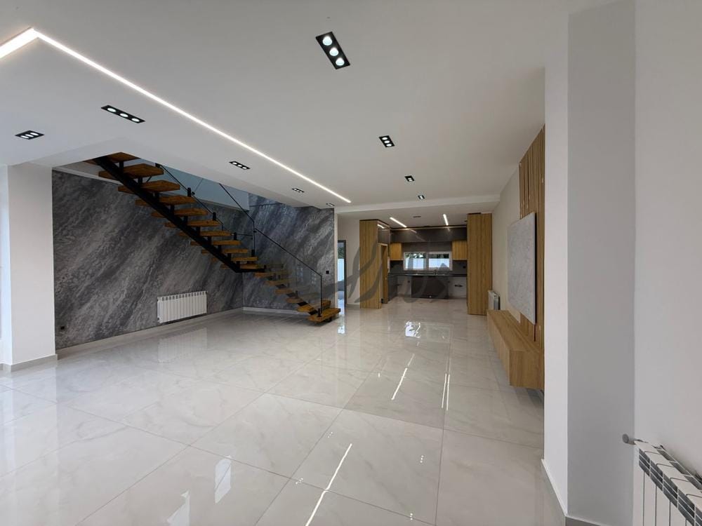 فرصت استثنایی برای خرید خانه لوکس شهرکی نخ شمال