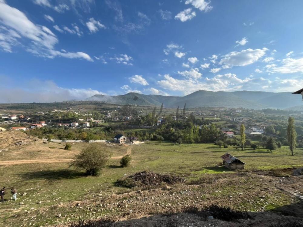 فروش زمین ۳۷۰۰ متری  داخل بافت در منطقه کدیر