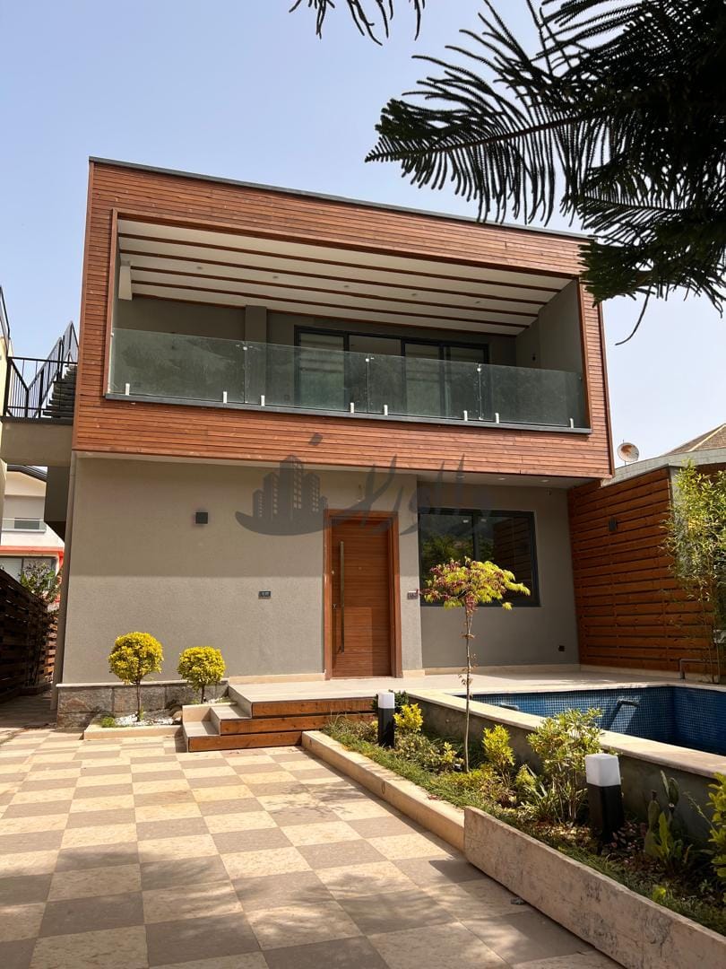 فروش و تهاتر ویلای استخردار ۲۲۰متر سنددار در نوشهر چلک