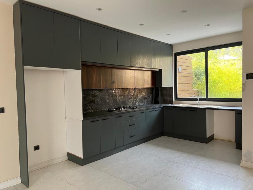 فروش و تهاتر ویلای استخردار ۲۲۰متر سنددار در نوشهر چلک