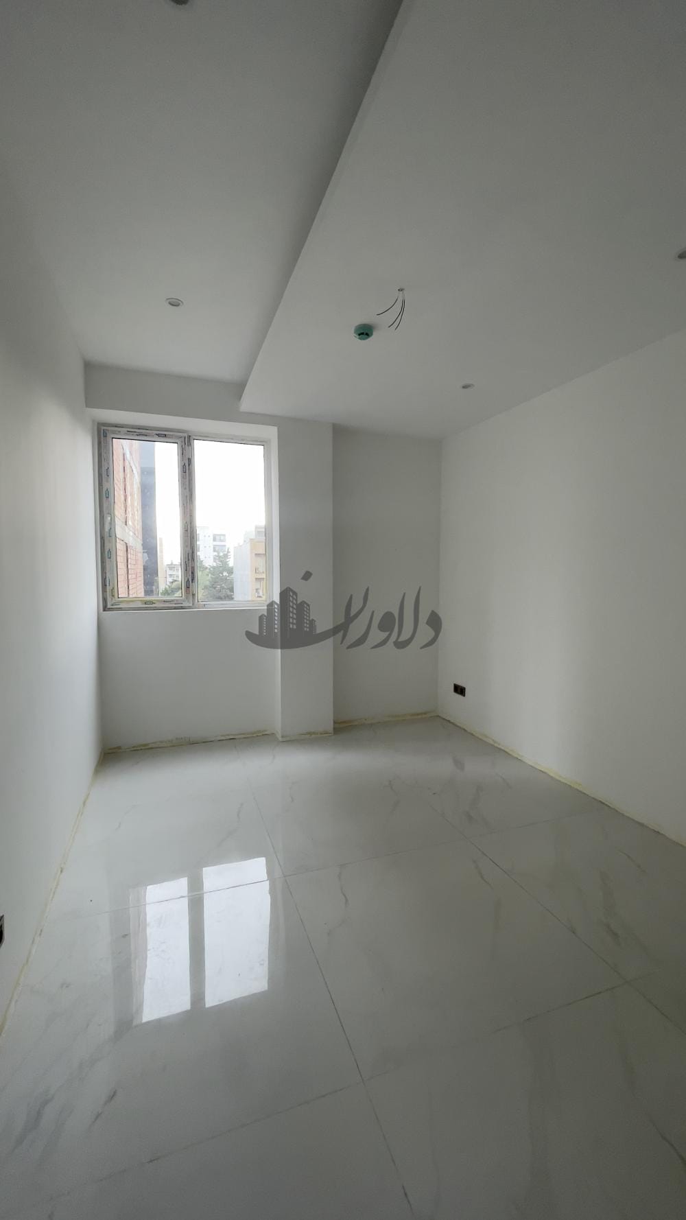 فروش آپارتمان نوساز ساحلی ۱۴۰ متری در ایزدشهر