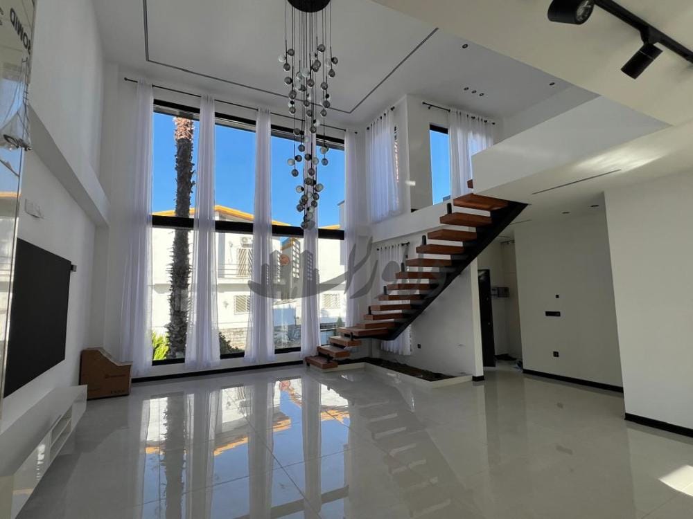 🌟 فروش ویلای مدرن