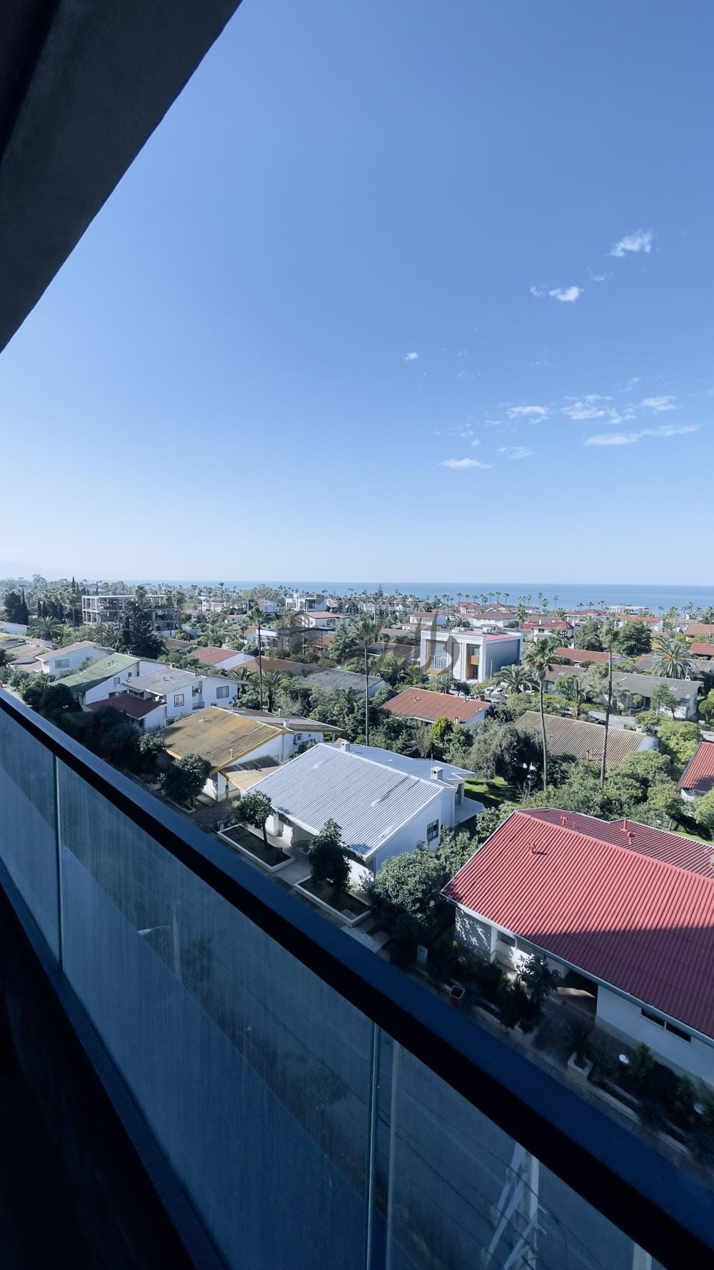 فروش و تهاتر برج ساحلی ۱۹۰متری نوساز در ایزدشهر