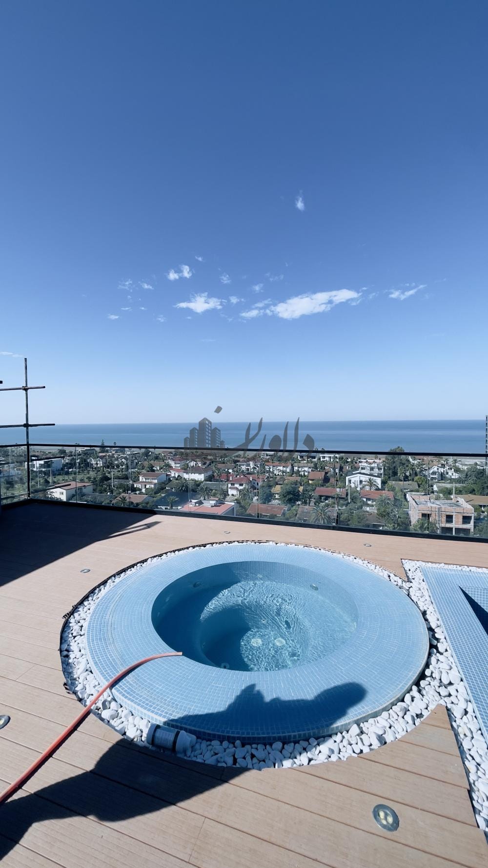 فروش و تهاتر برج ساحلی ۱۹۰متری نوساز در ایزدشهر