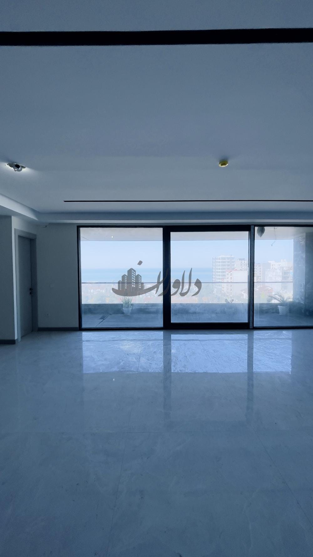 فروش و تهاتر برج ساحلی ۱۹۰متری نوساز در ایزدشهر