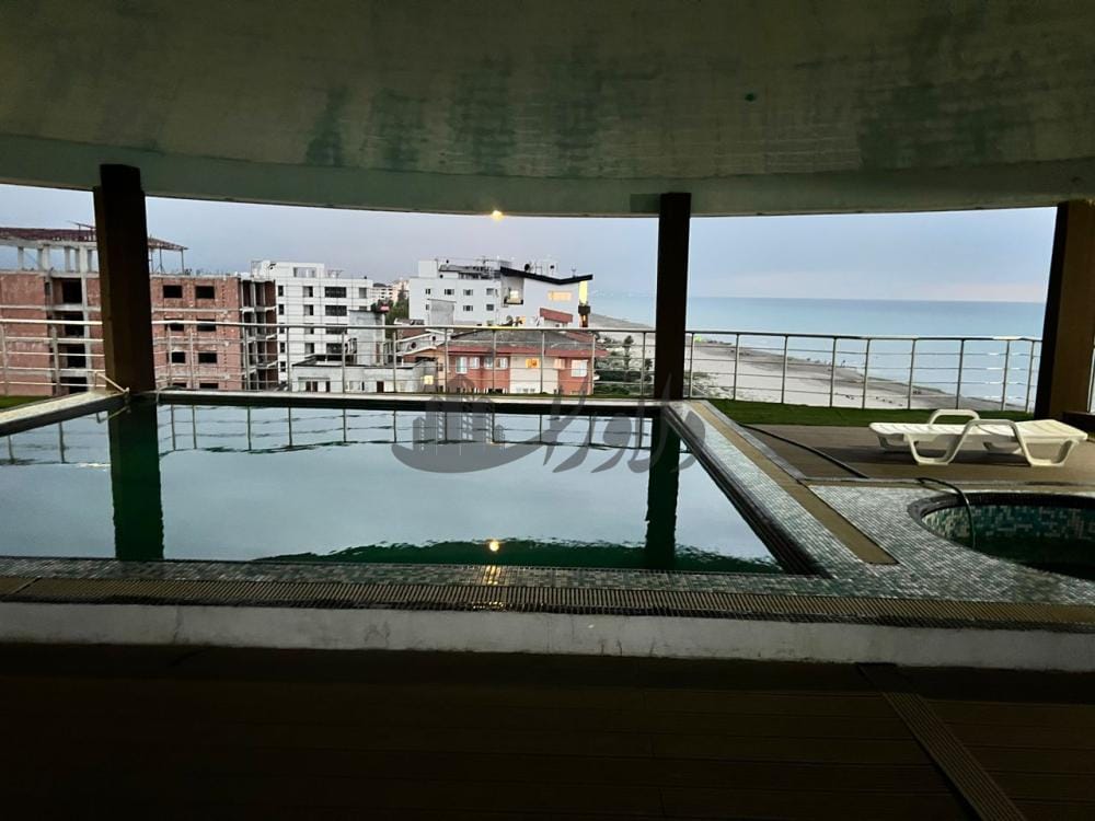 برج ساحلی ویو ابدی دریا استخر رو به ساحل