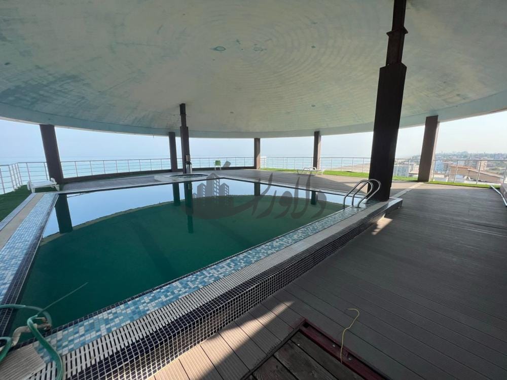 برج ساحلی ویو ابدی دریا استخر رو به ساحل