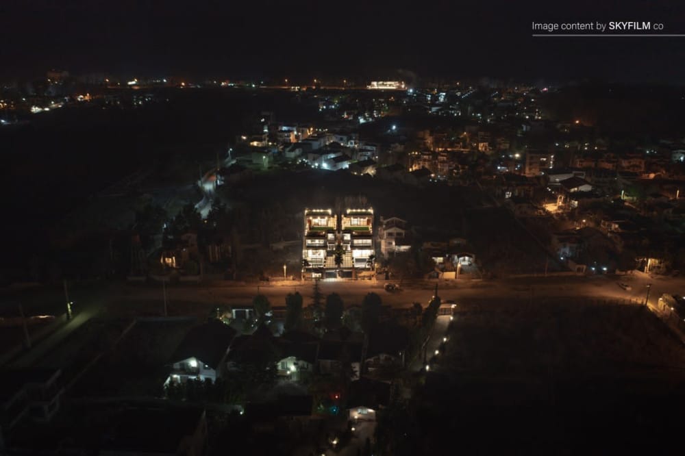 ویلا مدرن لاکچری  استخردار ۴۷۶ متر بنا منطقه سیسنگان