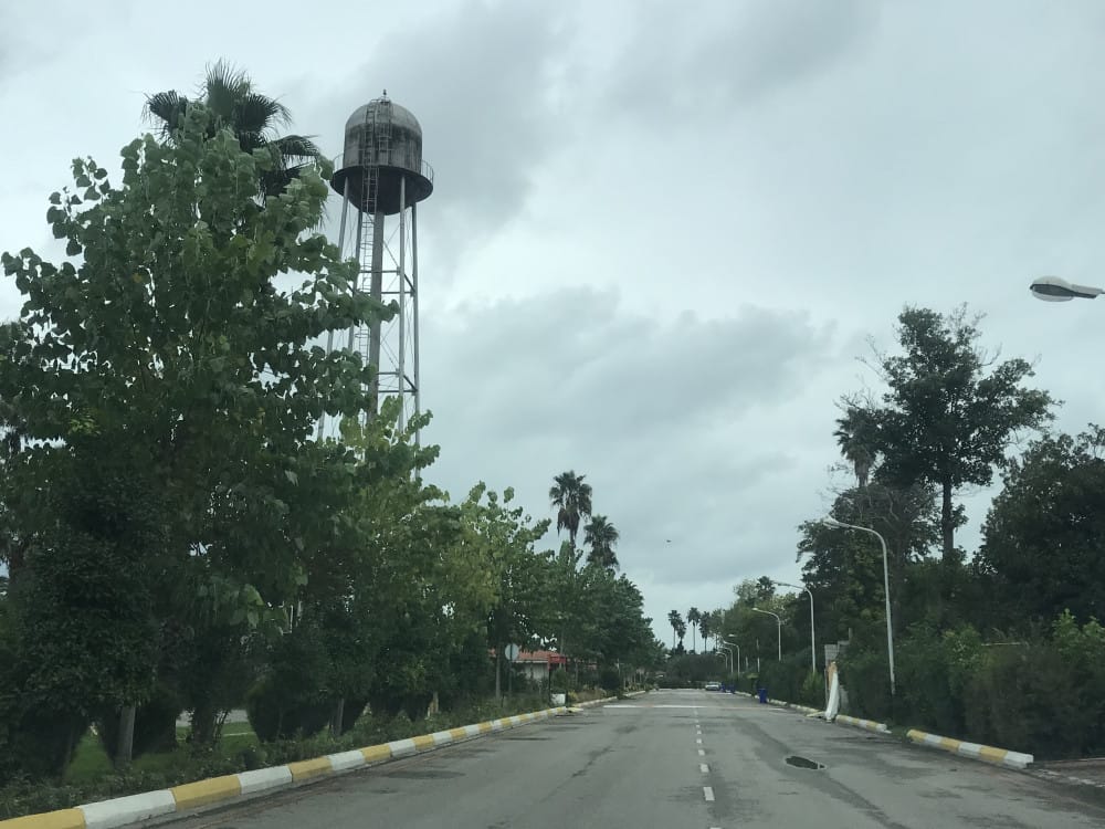 زمین ساحلی لب آب شهرک ساحلی