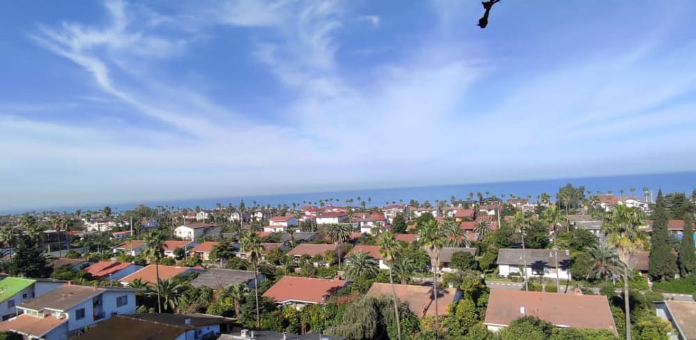 زمین ساحلی لب آب شهرک ساحلی