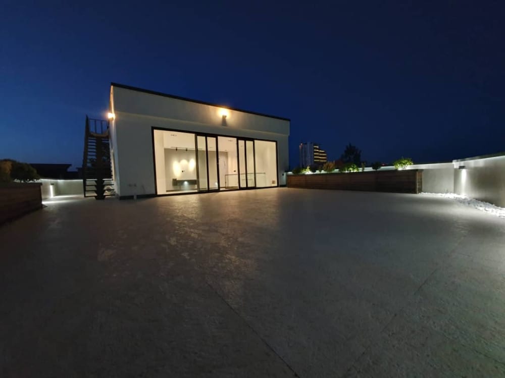 ویلای مدرن لوکس تریبلکس ۳۰۳ متر زمین چلک