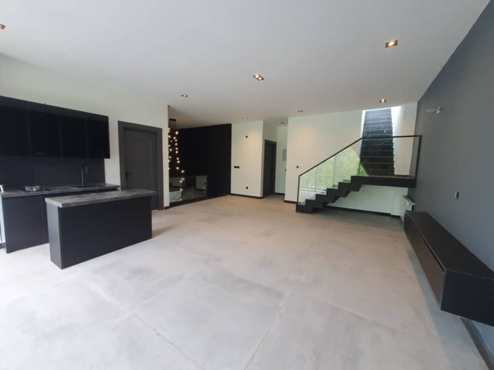 ویلای مدرن لوکس تریبلکس ۳۰۳ متر زمین چلک