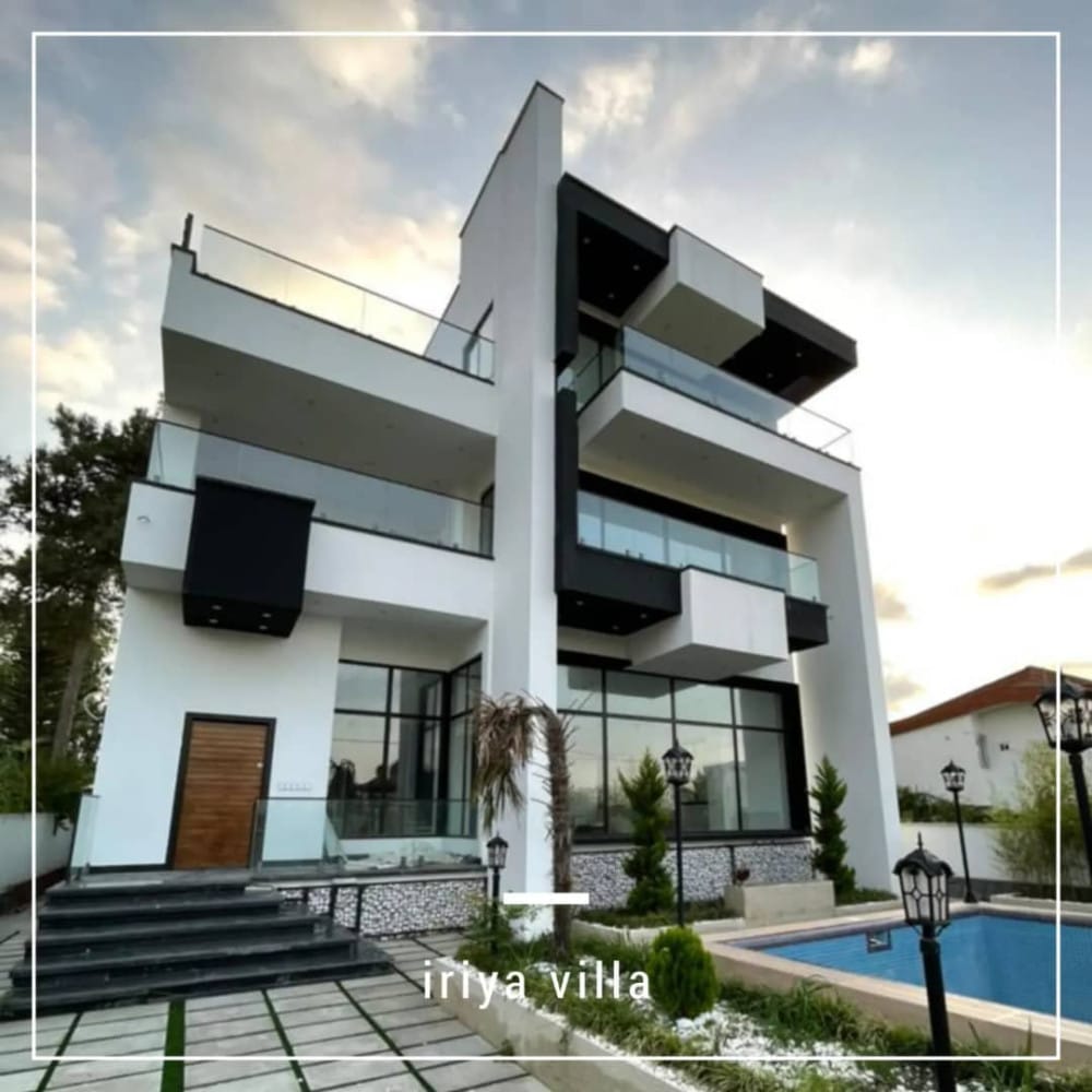 ویلای شهرکی استخر دار  شهرکی ۵۰۰ متر بنا نوشهر