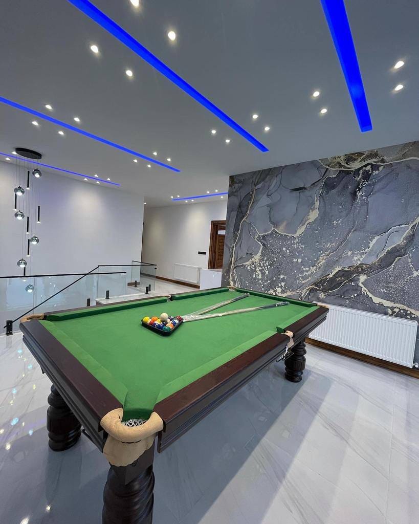 فروش ویلاتریبلکس ۳۸۰متری در منطقه ی زیبا