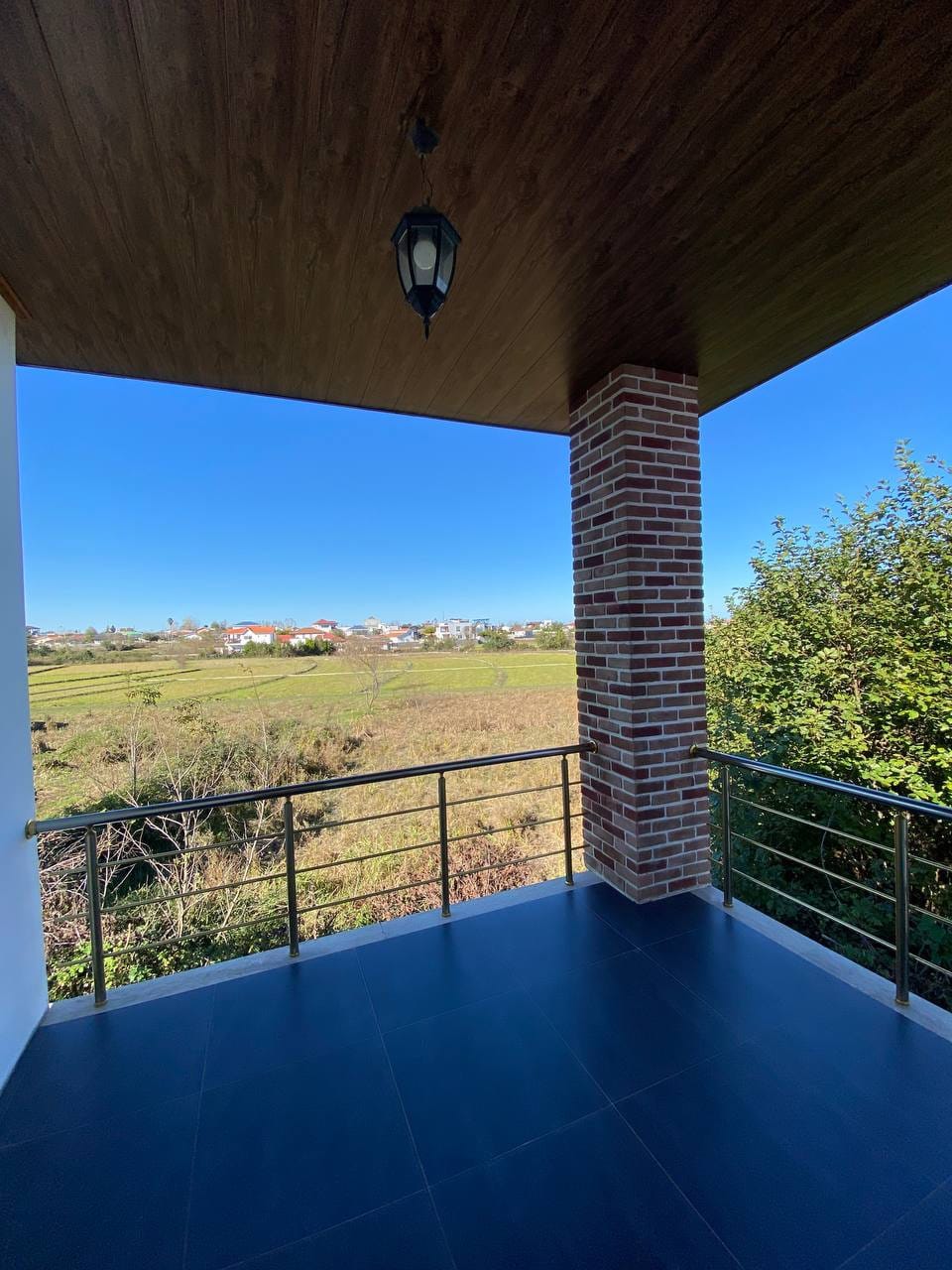 ویلای دوبلکس ۳۵۵ متری  شهرکی  در منطقه زیبای رویان