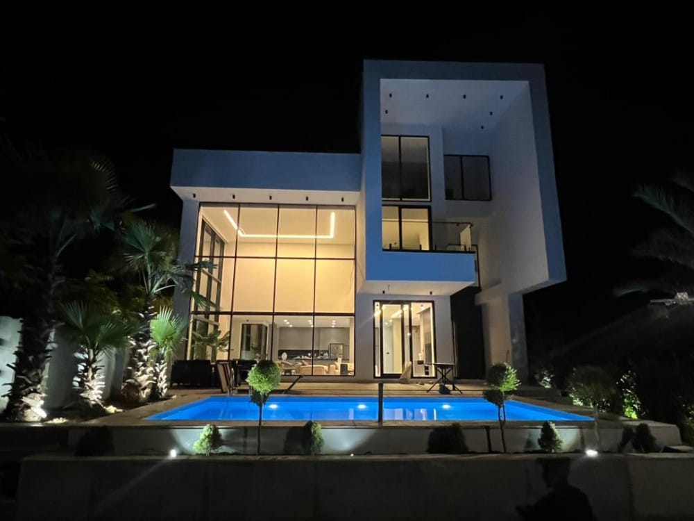 فروش ویلا استخردار دوبلکس مدر ن در رویان فروش ویلا استخردار دوبلکس مدر ن در رویان