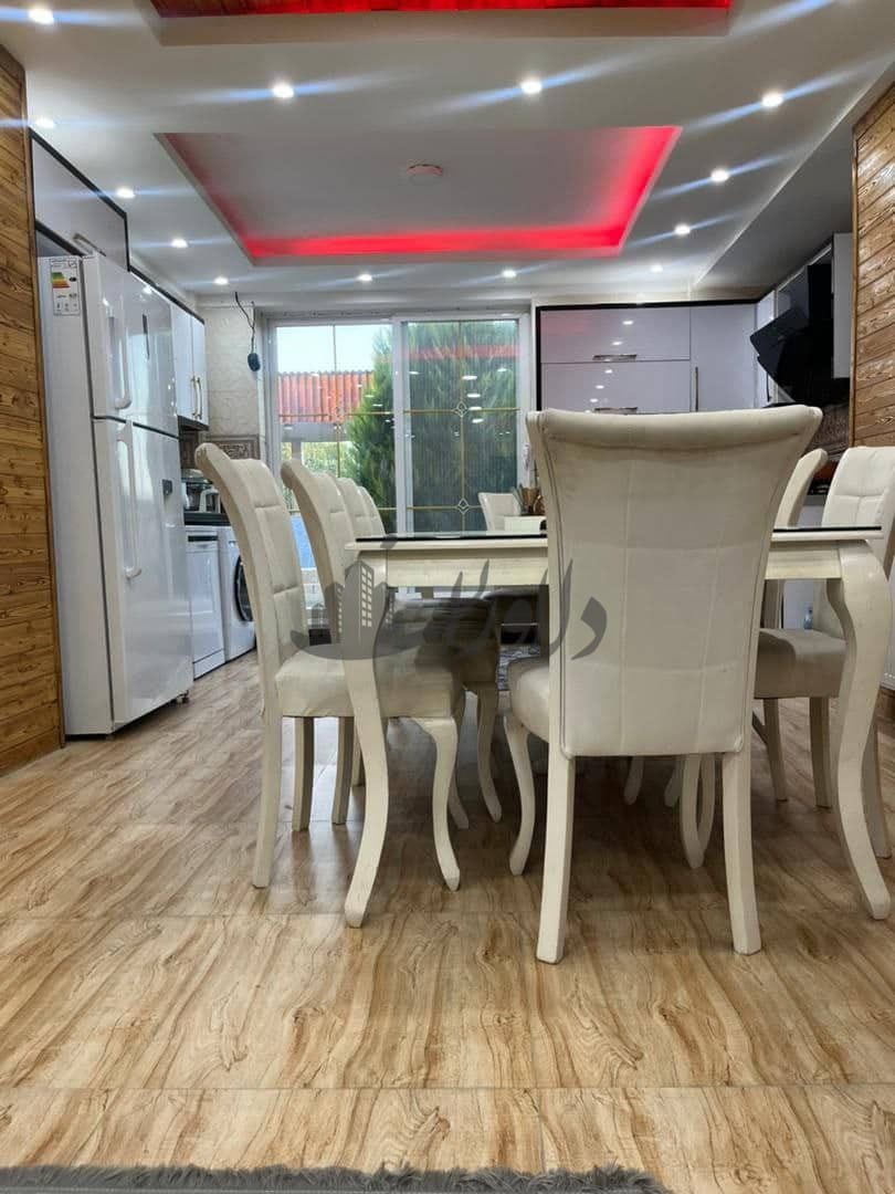 ویلا  باغ 1300 متری برای فروش با باغ مرکبات چاه آب