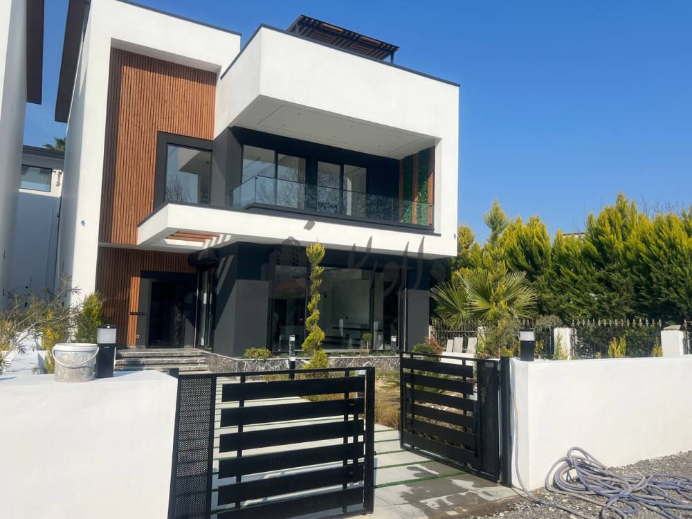 فروش ویلای هوشمند استخردار نخ شمال