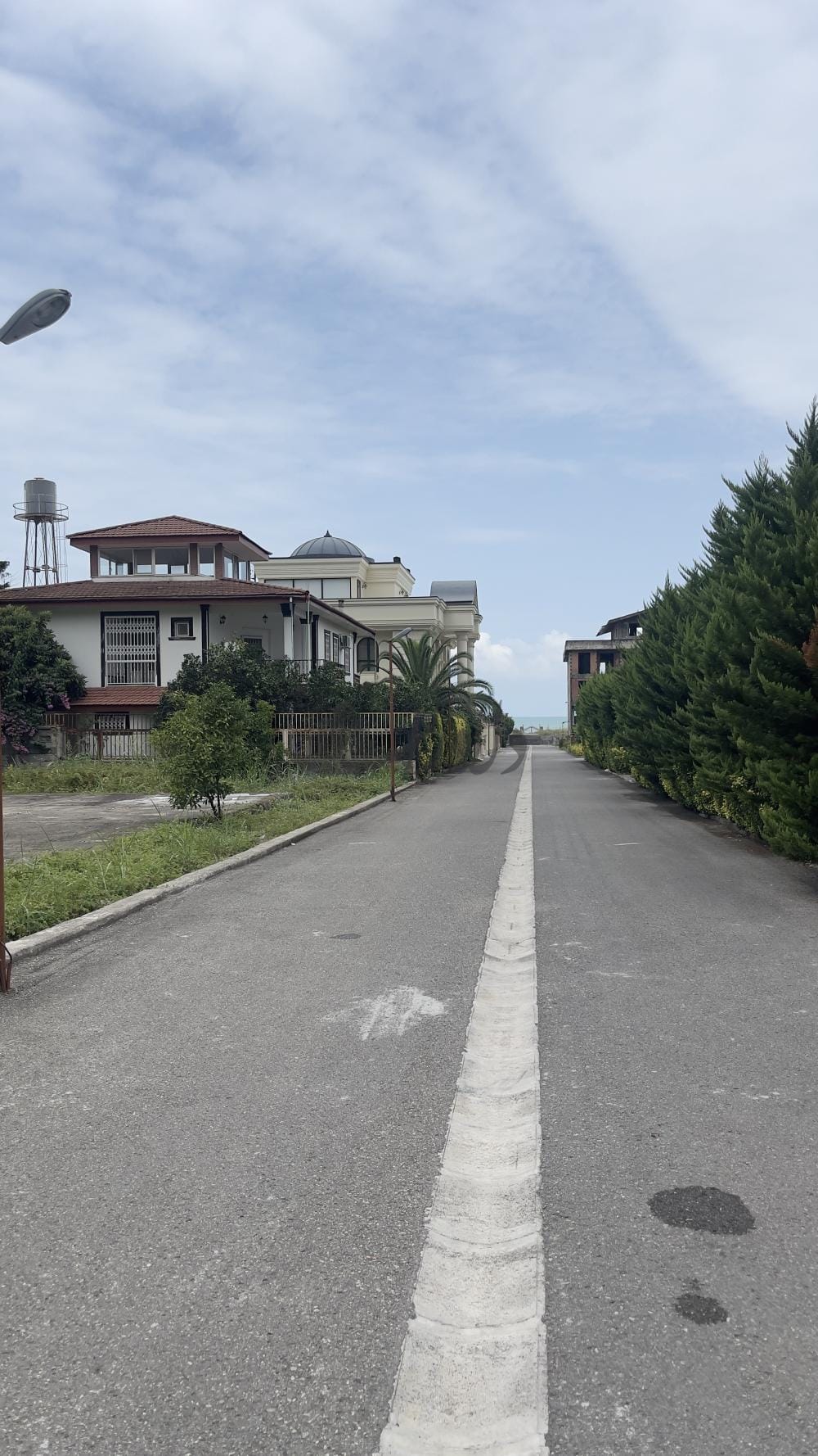 فروش و تهاتر ویلا باغ شهرک ساحلی ۱۵۰۰متری در چلندر