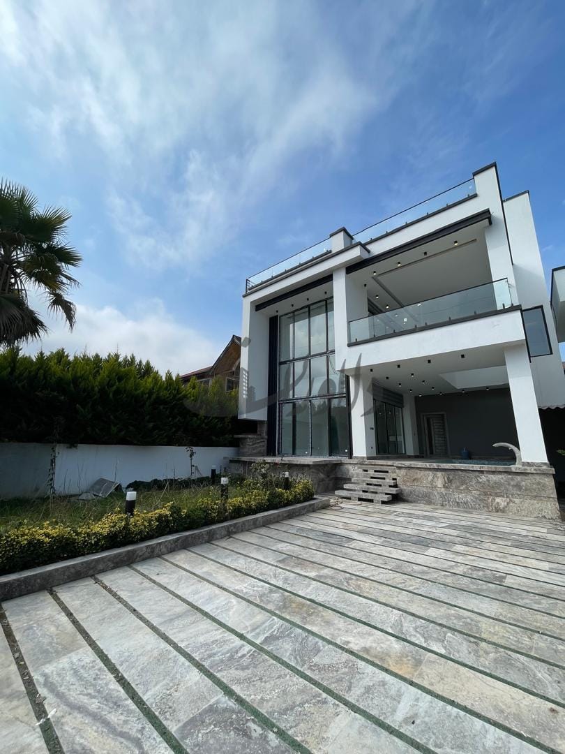 ویلا فروشی شهرکی وازیوار استخر دار