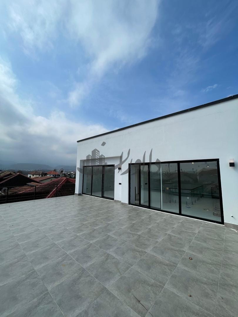 ویلا فروشی شهرکی وازیوار استخر دار