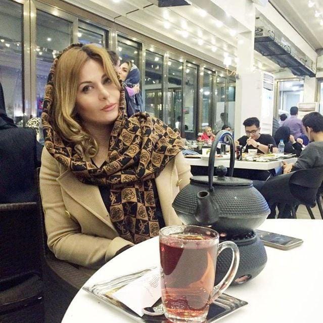 فرزانه اسفندیاری